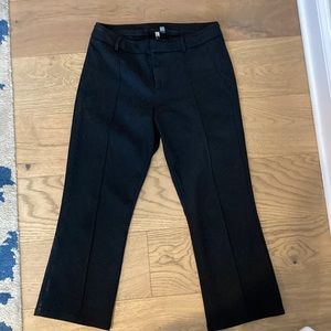 Kut From the Cloth, Rachel Crop Kick Flare Pant, Women’s Medium, Black